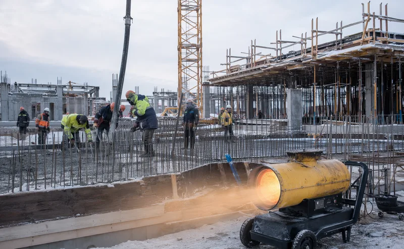 İnşaat şantiyesinde beton kürü ve sıva kurutma için ısımak kiralama